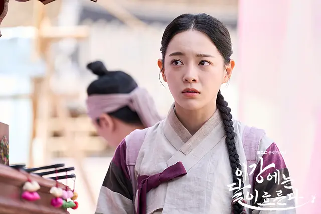 이강에는 달이 흐른다 김우희, 전체 판을 흔들다 3회 3화