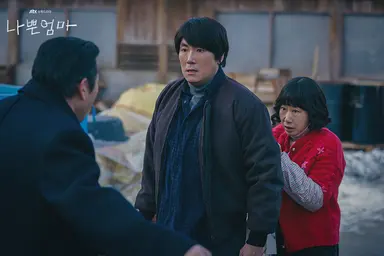'눈물 버튼'…'나쁜엄마' 라미란·이도현, 진한 감동의 모자 호흡(종합 ...