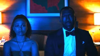 인터넷, 휴대폰 모두 먹통…이 영화가 보여준 끔찍한 현실 : 네이트 연예