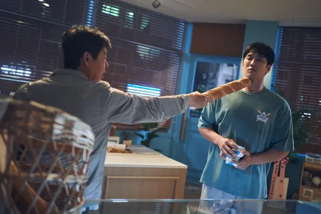 [2025 개봉영화] <악마가 이사왔다> 후기 리뷰 정보 출연진 평점 관람평 포토 쿠키 제작비 손익분기점 엑시트