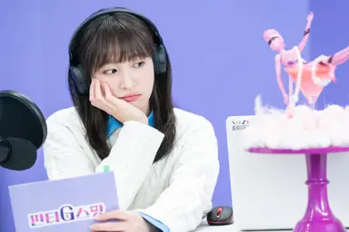 하니, '판타G스팟' 베드신 언급 "안무 선생님 계셨다" : 네이트 연예