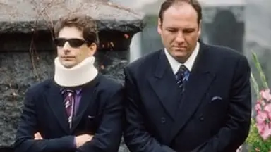 '소프라노스' 제임스 갠돌피니 심장마비로 사망 - 머니투데이