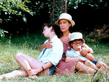 금기 허무는 '프렌치 시크'…영화사에 남을 '파격美' : 네이트 연예