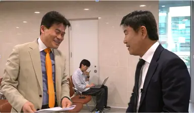 윤석열, '부정선거' 영화관서 또 졸았나…“대체 뭐하러 간 거냐”