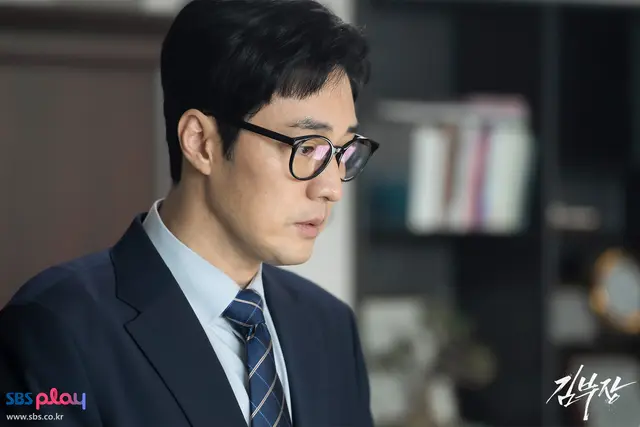 김부장 4회 줄거리 4화 너무도 다른 두 아빠의 부성애! 본격 복수극 시작