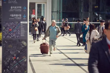 배두나X알랭 샤바 '#아이엠히어', 1월 개봉 확정…韓-佛 대표의 만남 ...