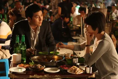 정우성 “<호우시절>은 사랑의 타이밍을 얘기하는 영화” : 네이트 연예