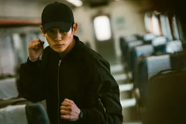 "'D.P.', 가장 훌륭한 韓드라마…정해인 감정X구교환 발견 기뻐"