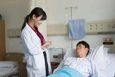 [V라이브] '레슬러' 유해진 "영화 개봉 전 걱정 많아, 책임감 커진다 ...