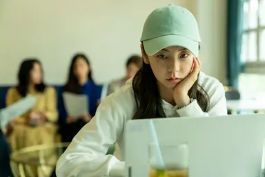 [리뷰] '대치동 스캔들' 아쉬움 상쇄시킨 안소희의 존재감 : 네이트 연예