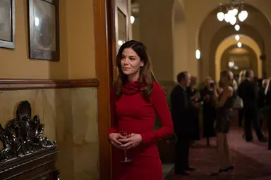 크리스 에반스 주연 '타임 투 러브', 예고편 최초 공개 : 네이트 연예