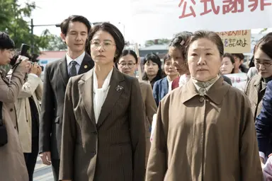 '허스토리' 김희애 "날 벗어던진 영화…뒤늦게 부끄러웠죠" - 노컷뉴스