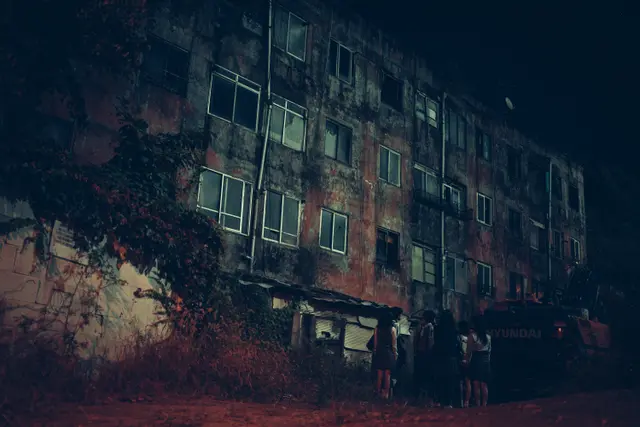 [공포]죽음과 영혼의 경계를 넘나드는 공포"강령:귀신놀이" 줄거리 리뷰 분석