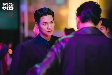 엄태구·한선화의 로코 '놀아주는 여자' 2%대 시청률로 출발 | 연합뉴스