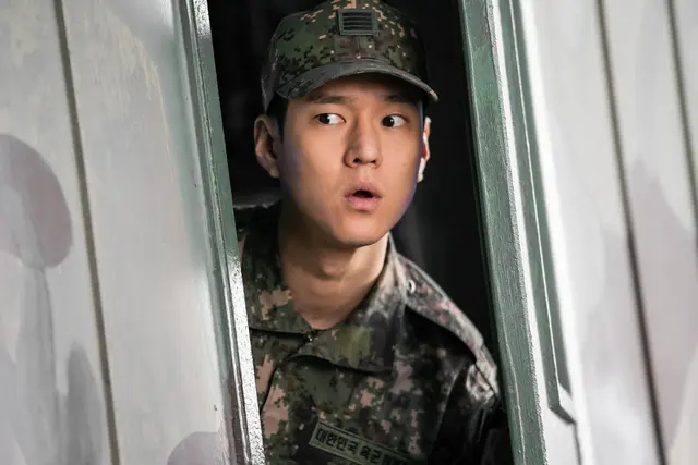[영화리뷰,결말포함,스포주의] 육사오: 당첨된 로또가 북한으로 날아갔다! 로또의 행방은? 폭소만발 한국 코미디영화