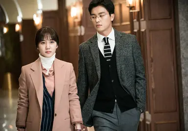 시청률 8% 찍은 '8년전' 작품인데…넷플릭스 '톱10' 진입한 대반전 한국 ...