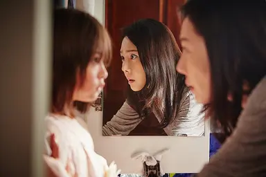 '장산범' 염정아 "힘들었던 촬영현장…홀린 듯 연기했다" | 연합뉴스
