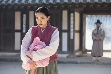 '여곡성' 손나은X서영희, 미국· 캐나다 등 20개국 선판매 쾌거