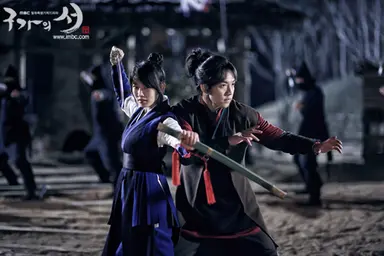 '구가의서' 이승기 "수지, 볼수록 좋아진다" : 네이트 연예