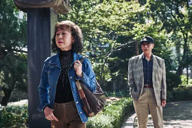 [인터뷰①] '죽여주는 여자' 윤여정 “우린 어딘가에선 소수자” - 스타투데이