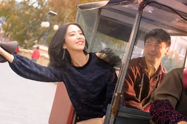 시공간 초월 로맨스 '어쩌다 룸메이트' 속 추억의 레트로 아이템