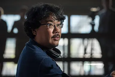 '옥자' 제이크 질렌할 "안서현 캐릭터는 영화의 핵심" : 네이트 연예