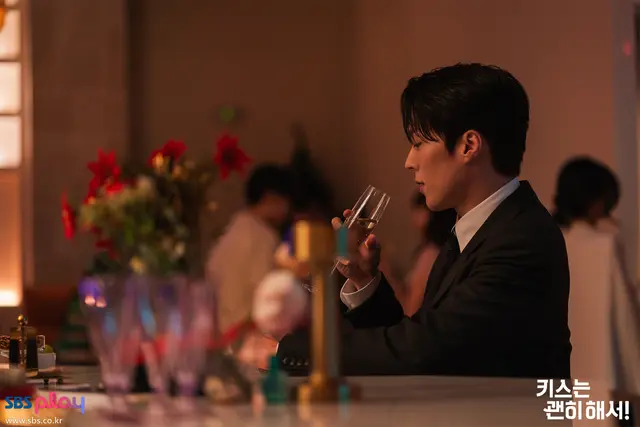 키스는 괜히 해서 3화 3회 줄거리 장기용 안은진 설레는 수영장 숨멎 엔딩 유부녀로 나타난 썸녀 SBS 수목드라마