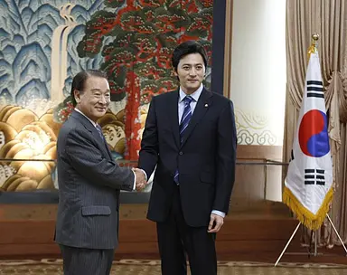'굿모닝 프레지던트' 장동건X이순재X고두심, 조기 대선 앞두고 대통령 ...
