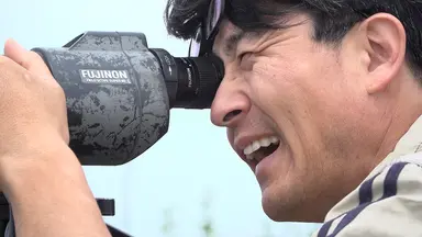 7년간 다큐영화 '수라' 만든 황윤 감독 "군산 갯벌·물새 사라지지 않아 ...