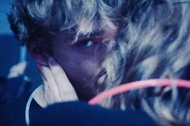 [비즈X왓챠플레이] '스캄 프랑스', 비주얼로 입문해 공감으로 끝나다 ...