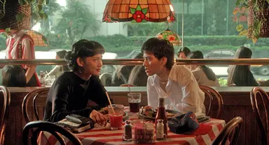 두 로봇은 왜 숙적이 됐나…세계관 기원 담은 '트랜스포머 원' 개봉 ...