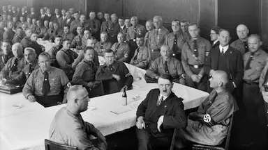 미래의 폭군 될 정치인은 누구? 히틀러·김정은을 보면 안다 [왓칭 ...