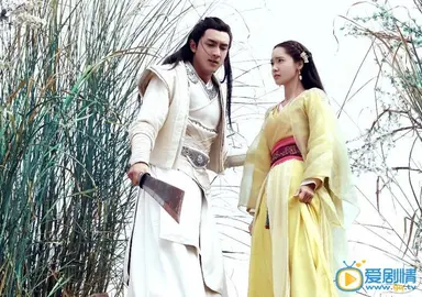 윤아, 中드라마 '무신조자룡' 크랭크업 '천사 같은 미소' : 네이트 연예