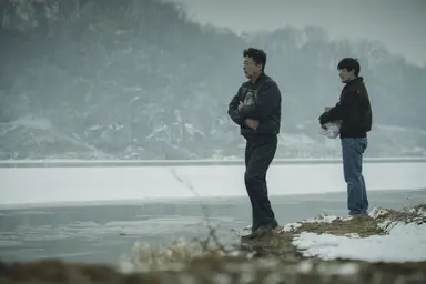 국민 울린 영화 '1987' 백상 4관왕…김윤석 무관 설움 씻어 | 중앙일보