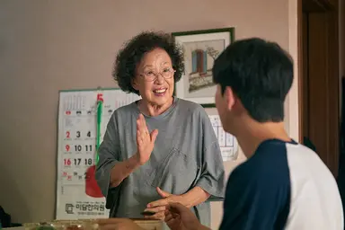 `룸 쉐어링` 최우성 "첫 영화, 나문희 선생님과 함께해 영광" - 스타투데이