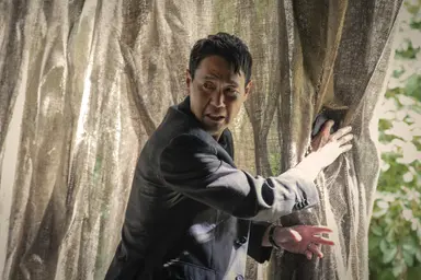 키퍼 서덜랜드의 첩보물부터 소설 원작 드라마까지…OTT 신작 ...