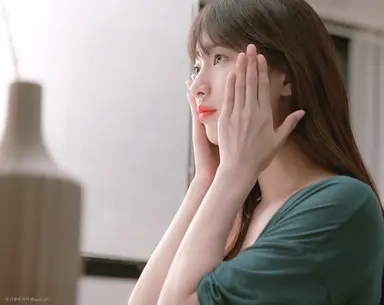 '내 물건이 너의 집에…' 김지운 감독 "수지, 더 보여줄 게 많은 배우 ...