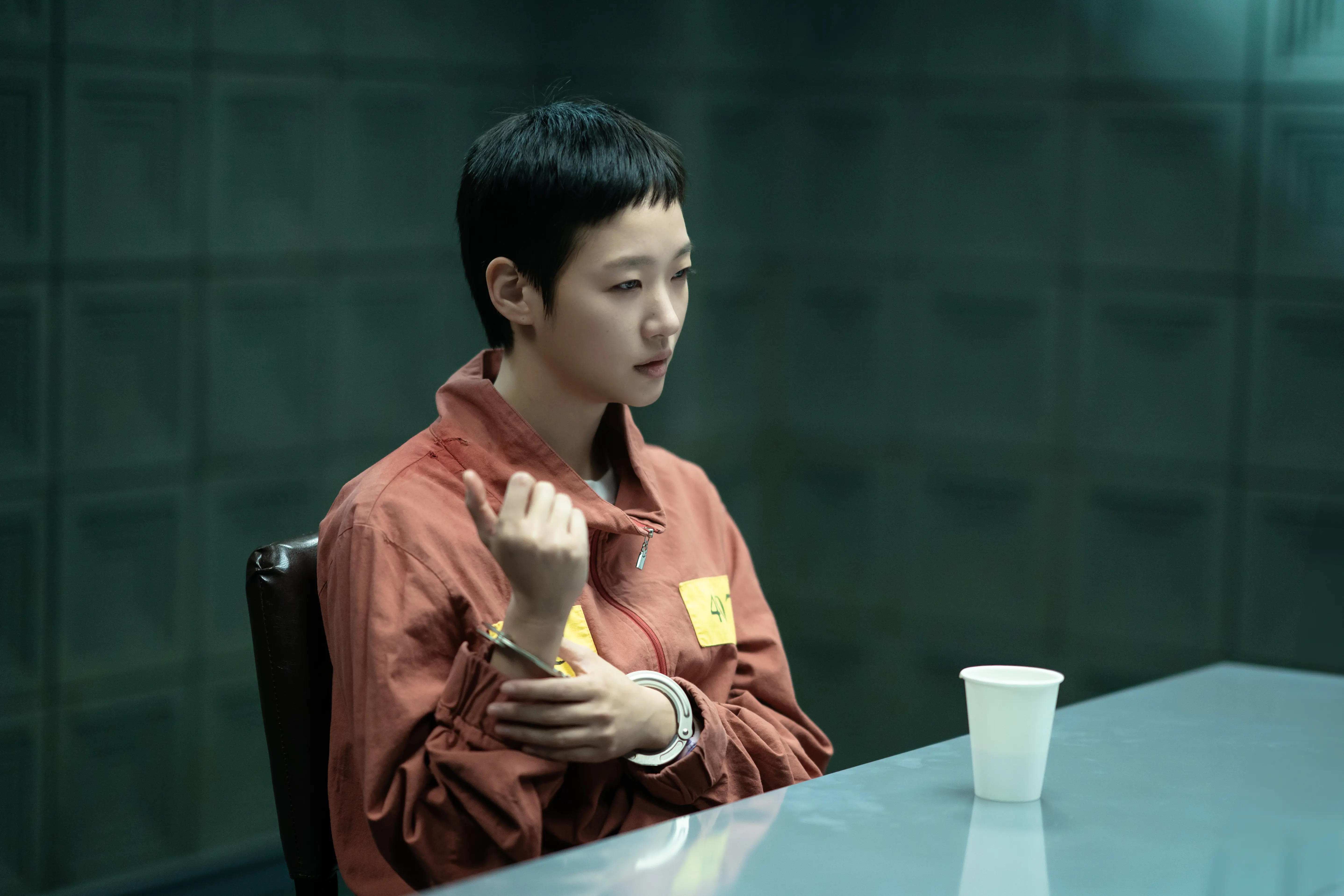 넷플릭스 자백의 대가 6화 "천벌받는 거라고 생각해" 안윤수, 살 인자가 되다 (6회 줄거리)