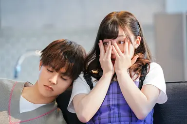 20대 배우 커플, 사귄 지 5년 만에 '임신+결혼' 동시 발표 (+정체) | 위키 ...