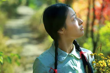 '산이울다' 량예팅 홍시아 역 B컷 포스터 공개 : 네이트 연예