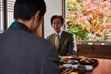 영화 '내부자들' 이병헌-조승우-백윤식…드림팀 떴다! : 네이트 연예