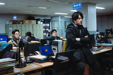 [리뷰] 씁쓸하고 아픈 '비밀', 김정현·박성현 강렬 존재감
