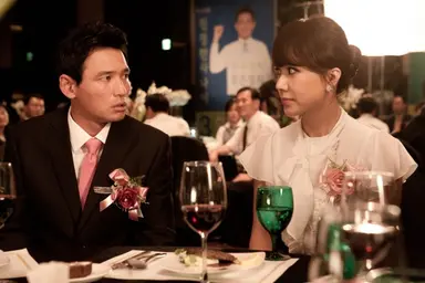 [포토] '댄싱퀸' 황정민, '영화 최고에요~' : 네이트 연예