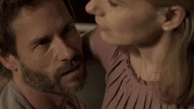 10대 딸 또래와 공명하는 영혼, 분명 사랑인데…