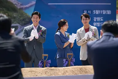 [인터뷰] '정직한 후보2' 라미란 '겁 없이 속편…해보고 후회하자 싶었죠'