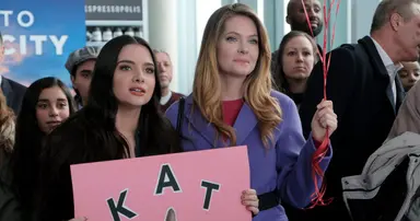 블랙핑크 '휘파람', 미드 배경음악으로 등장 | 세계일보