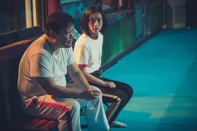 혼란스럽지만 아름다운 '복수'…성장영화 '그 여름, 가장 차가웠던 ...