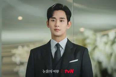 박성훈에 김수현…'눈물의 여왕', tvN 역대 1위인데 '볼드모트' 될 판 ...