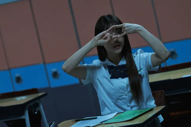 2025 개봉영화 <귀시> 후기 리뷰 정보 출연진 평점 관람평 포토 쿠키 제작비 손익분기점 공포영화 아이돌