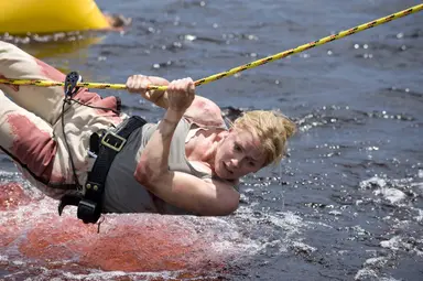 '피라냐', 국내 무삭제 개봉 확정